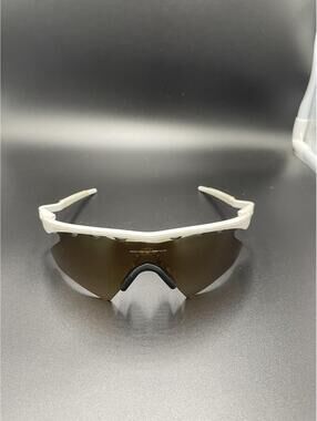 Oakley M Frame Gen 2 Matte White Vented  w/ VR28 Heater Lenses